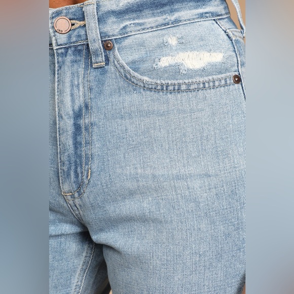 Vibes are Right Light Wash Distressed High Rise Cropped Jeans - Picture 5 of 10